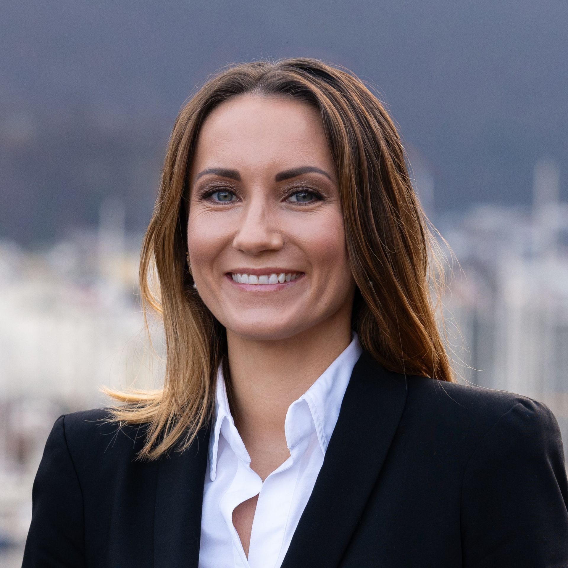 Next Therese mindre  3